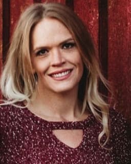 Brooke R Tangen Huus