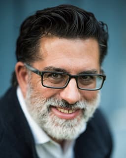 Modern Growth Medicine