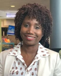 Ayo Beatrice Lincoln