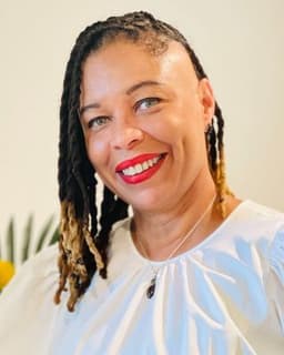 Kerri-Anne Smith-Osei