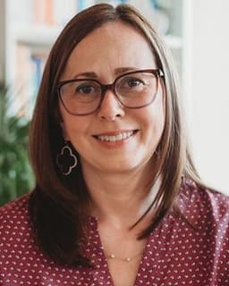 Dr. Alicia Rozycki Serving Career Women - Military - Spouses