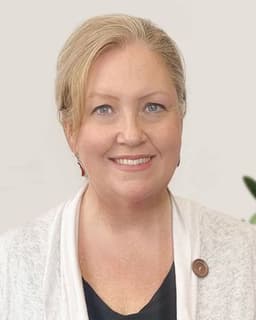 Stephanie Stavropoulos