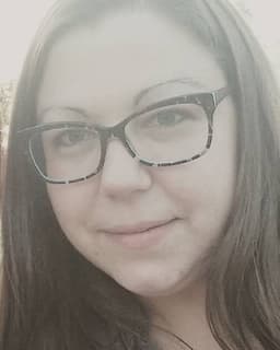 Courtney Laine Robinson