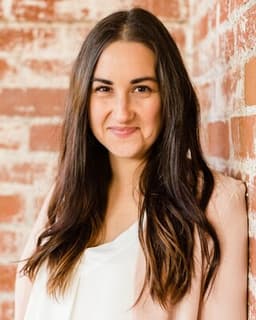 The Whole Story - Michelle Roberts, LCSW