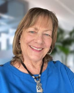 Elizabeth Himsl-Elliott