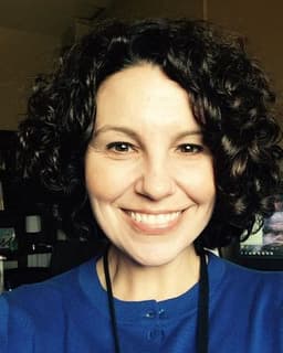 Dr. Michelle Esterberg