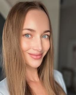 Dr. Lauren Armstrong