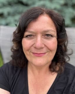 Susanna M Hanrath- Trauma, IFS, EMDR Michigan