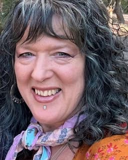 Dr. Mardi S Clewett Von Ronne