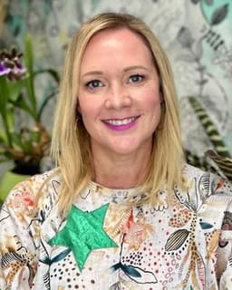 Marilisa 'mari' Lokna