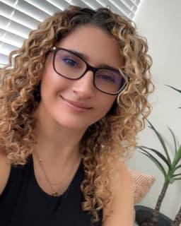 Dr. Viktoria Cicolli