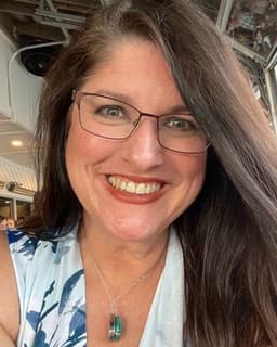 Leska Meeler Roberson