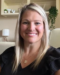 Elizabeth Ty Simon-Clark