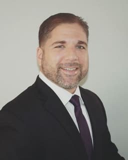 Alexander Hernandez, LMHC, MCAP TalkTherapyMiami