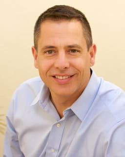 Dr. Dan Fronczak / Addiction & Recovery Therapist