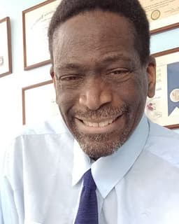 amir counseling center