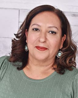 Amelia Mercedes Hernandez-Marinez