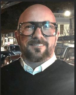 Dr. Kellen Grayson Psy.D. LMFT