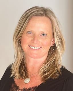 Eva York Licensed Clinical Social Worker