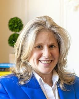 Alia Al-Zand: ADHD, Anxiety and Trauma Recovery