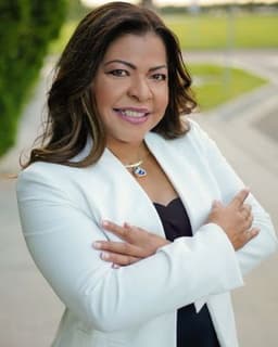 Henna Roebuck Galiber