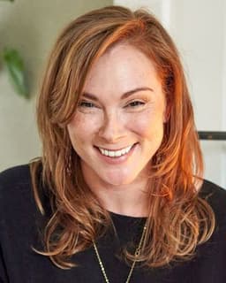 Alis Volat Propriis Place, LLC