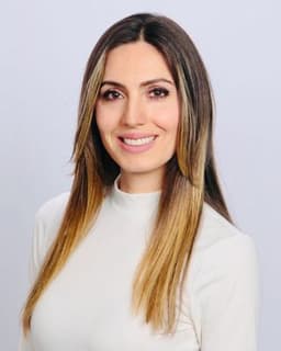 Dr. Eleni Malamis