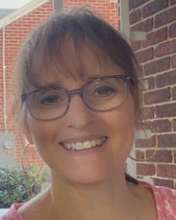 Felicia McParland-Trauma Specialist CCTP, C-EMDR