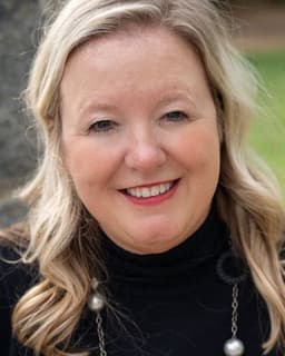 Kristi Noel Mitchell