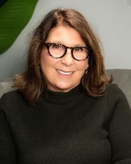 Sari Gottleib - Couples Therapy & Trauma