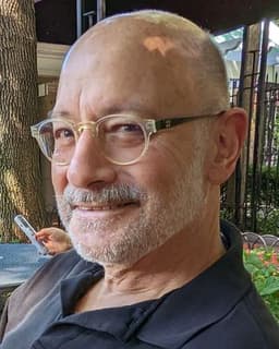 Dr. Stanford M Singer