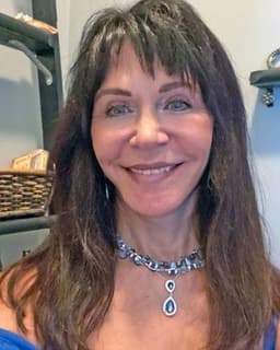 Sue Gallucci, LICSW, Psychotherapist