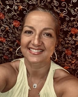 Luciene (Lucy) Sant' Anna Takagi