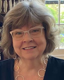 Sondra Decker Fruzzetti