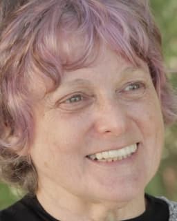 Linda Libby Charlaff