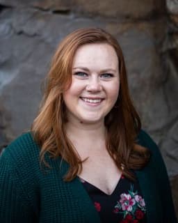 Laura deRosier-Moran