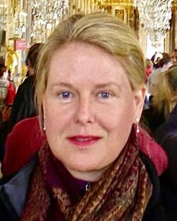 Dona G Lofland Psy.D.L.P.