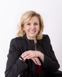 Mary Beth McGuinn, LCSW