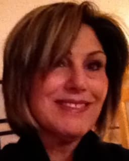 Margaret J Schneider