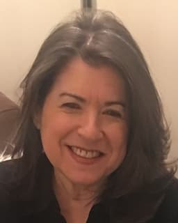 Shelly White, Psychotherapist