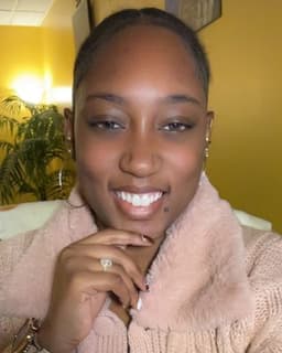 Larina Doreen Burris