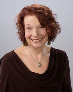 peacefulpathwayscounseling.com