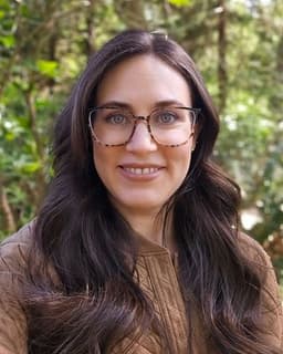 Dr. Sarah Jones, PhD, CST Certified Sex Therapist