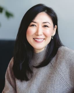 Jeanne Paik