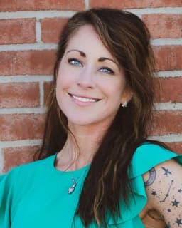 Jea Theis Therapy LLC