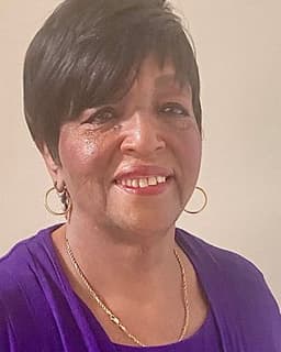 Evelyn A Greene-Holmes