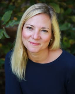 Dr. Kelly Mannix Sullivan