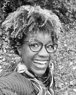 Laquanique L. Esposito