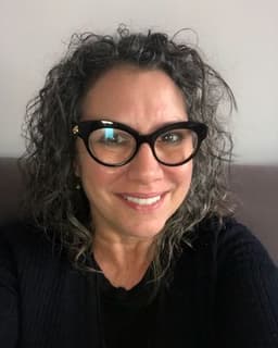 Tracey L. Simon—Psychoanalyst