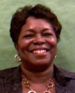 Elaynne Travis Washington